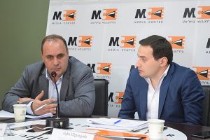 Edgar Khachatryan presented the Monitoring Group’s final report (the latter built on findings from an interim project report published after the first half-year of project activities) in which lawyers, journalists, human rights defenders, and representatives of various CSOs working in Armenia were involved in developing.