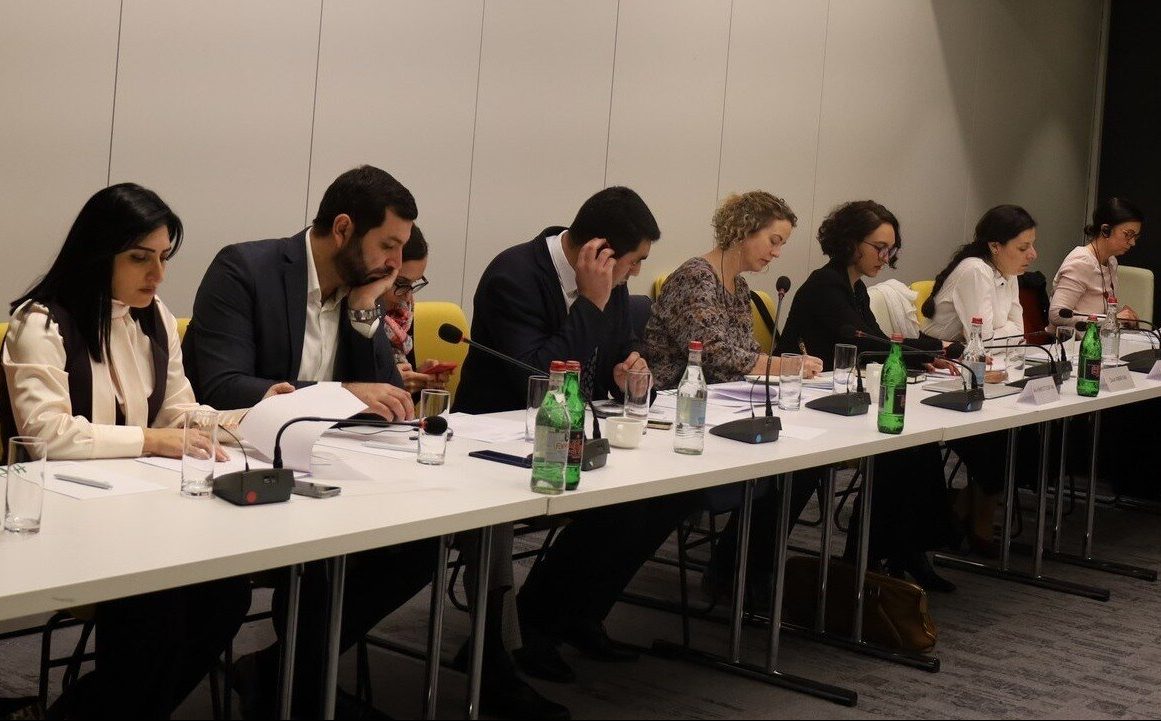 The Roundtable has been set up in the frame of the DCAF assistance program in Armenia and is supported with a grant from the German Ministry of Foreign Affairs.